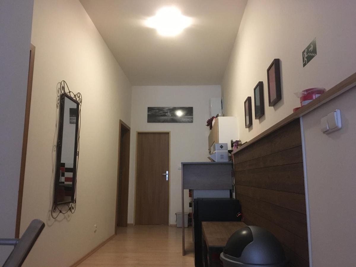 Bailando Studio Neratovice Extérieur photo