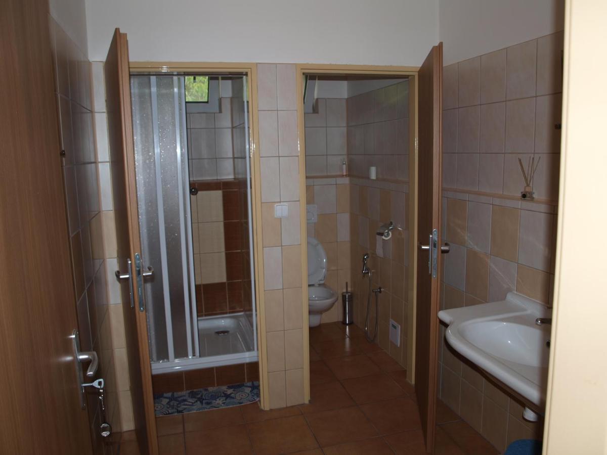Bailando Studio Neratovice Extérieur photo